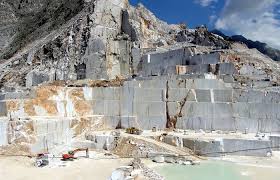 Marble quarry and processing
